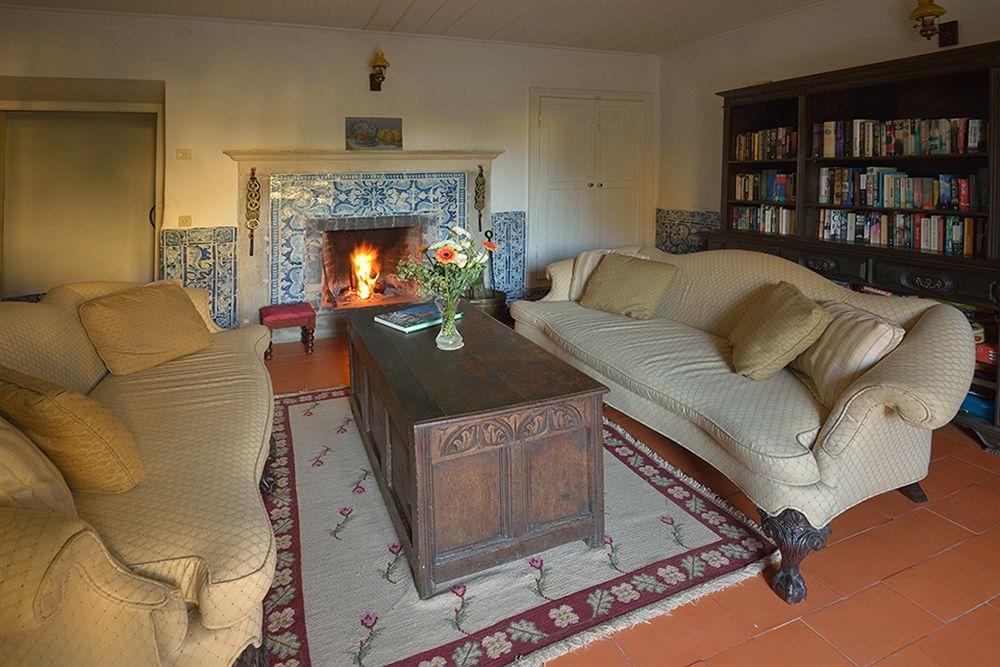 Bed and Breakfast Quinta Do Scoto Синтра Экстерьер фото