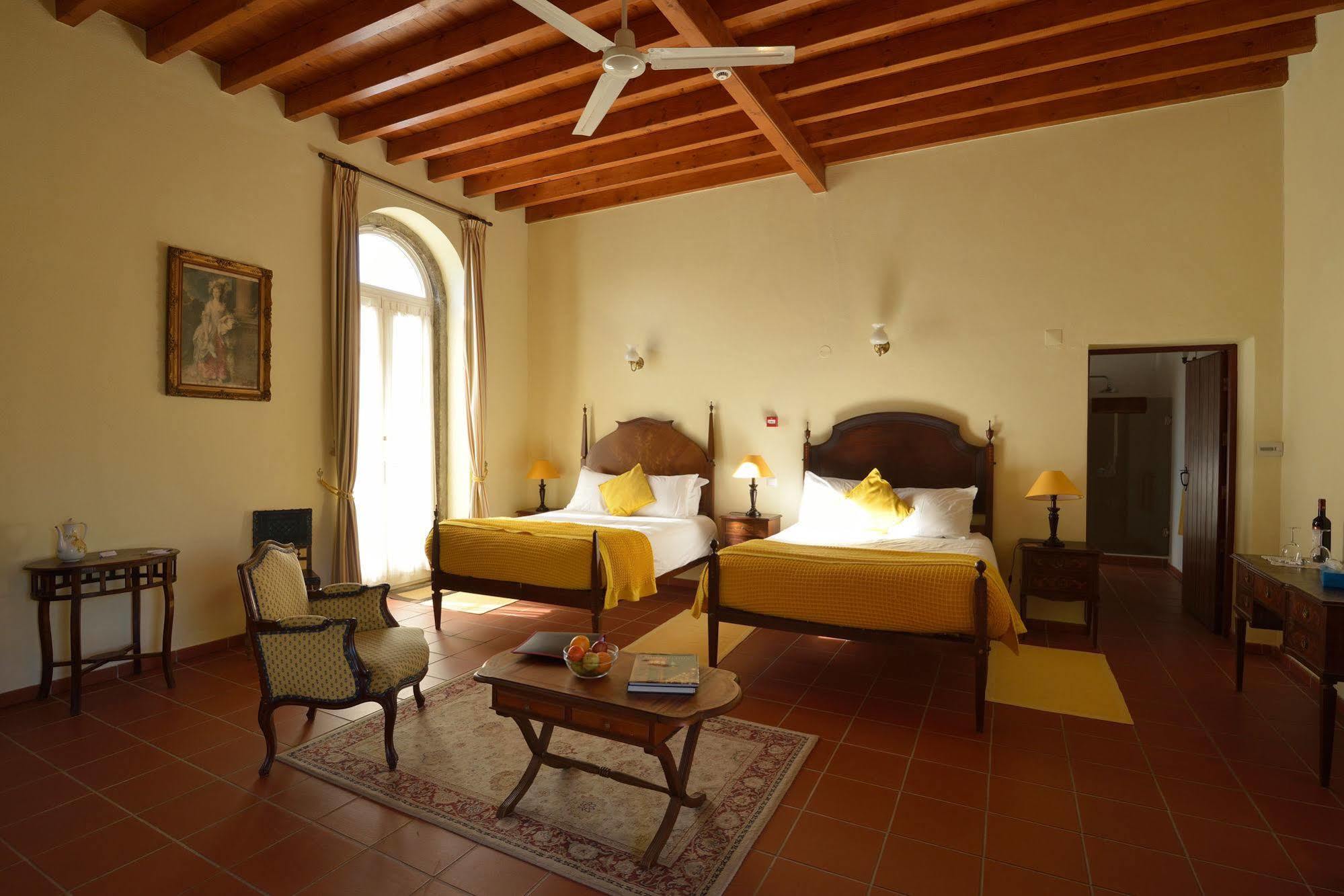 Bed and Breakfast Quinta Do Scoto Синтра Экстерьер фото