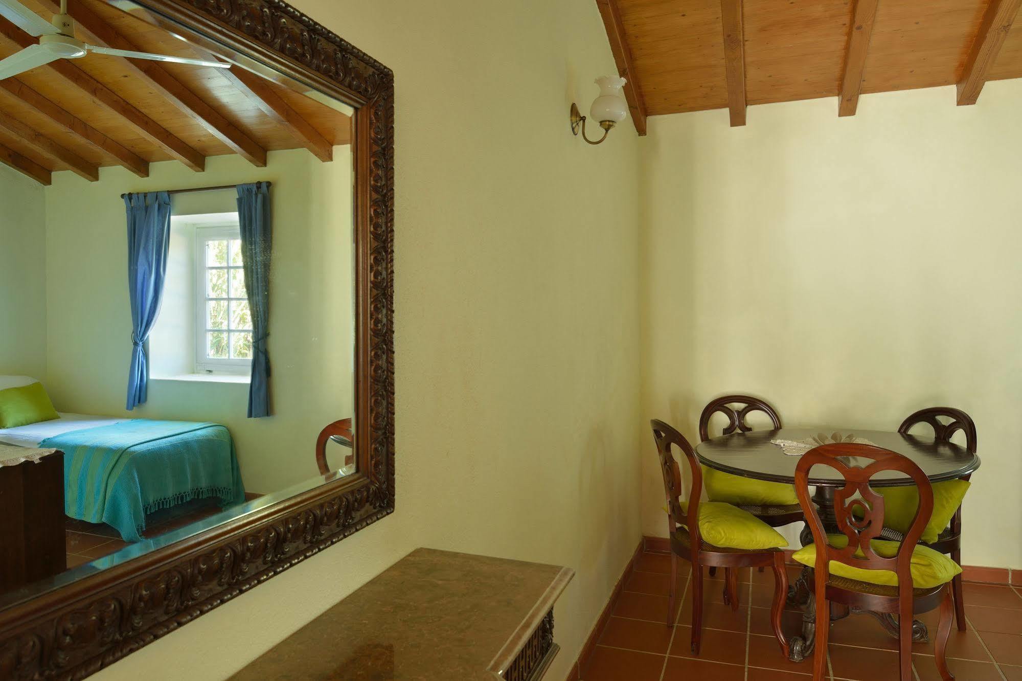 Bed and Breakfast Quinta Do Scoto Синтра Экстерьер фото