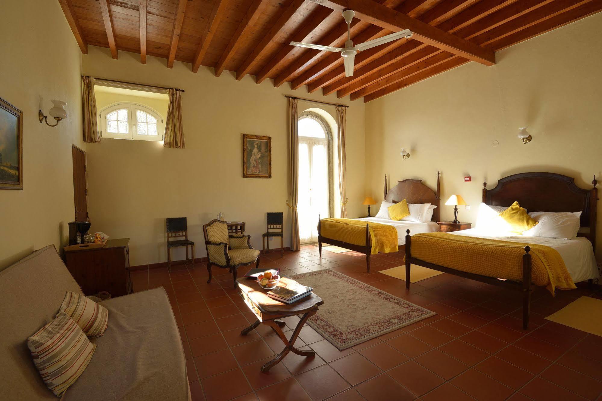 Bed and Breakfast Quinta Do Scoto Синтра Экстерьер фото